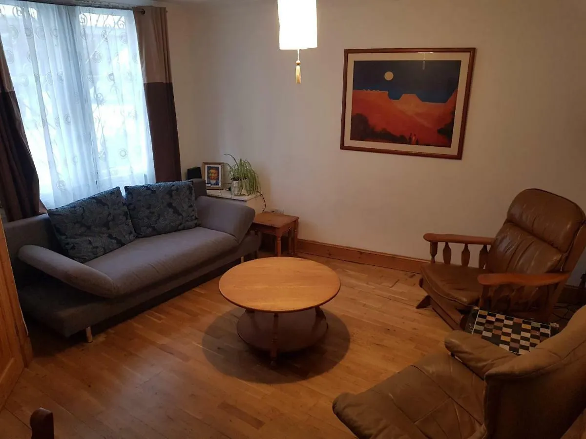 Contactos de Fountainbridge Flat